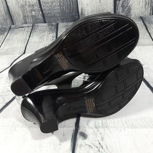 Clarks Shoes - Clarks Women's Black Leather Slingback Sandals 5 Clarks Shoes - Clarks Women's Black Leather Slingback Sandals 5